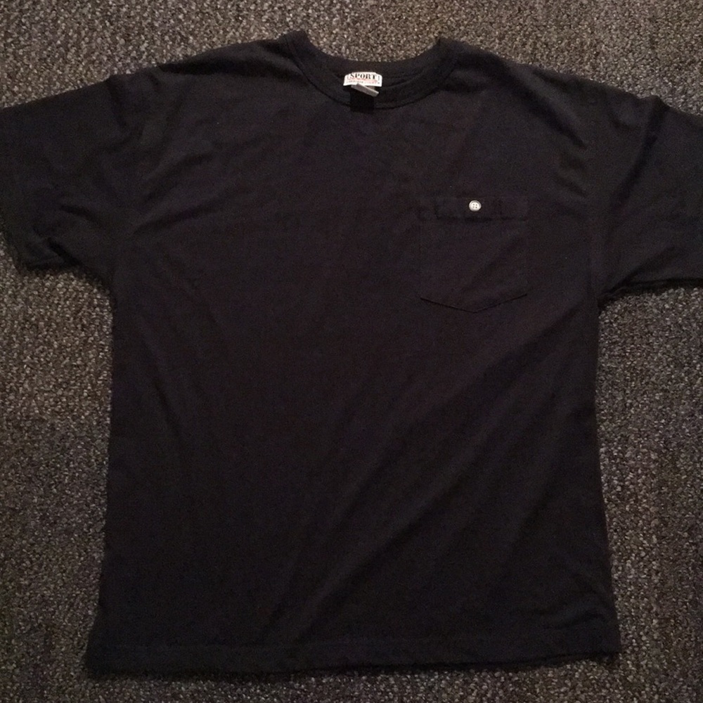 Black Tee